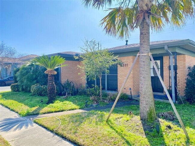 Photo - 1311 Milam Dr Casa