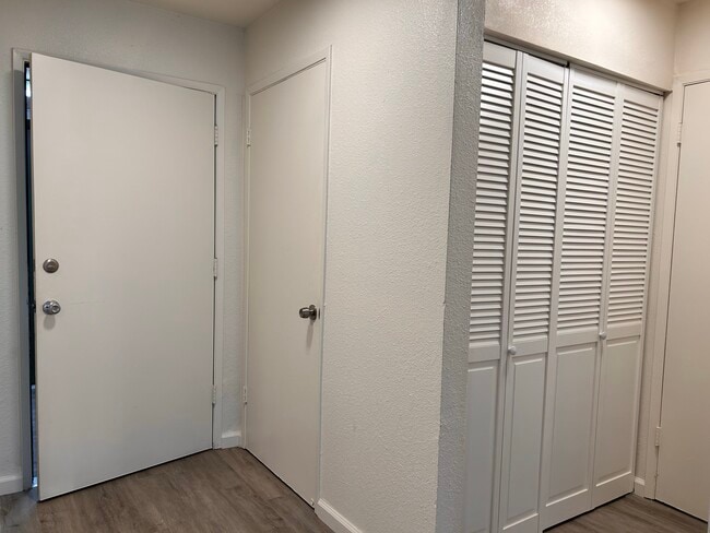 1100 West St Apts