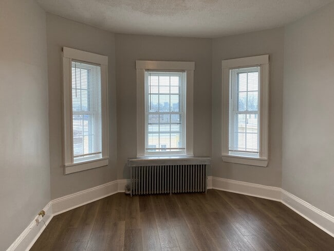 Photo - 200 Congress Ave Unit 3