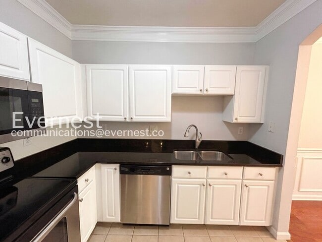 Photo - Lovely 2 Bed/2 Bath with Garage / Coming Soon!