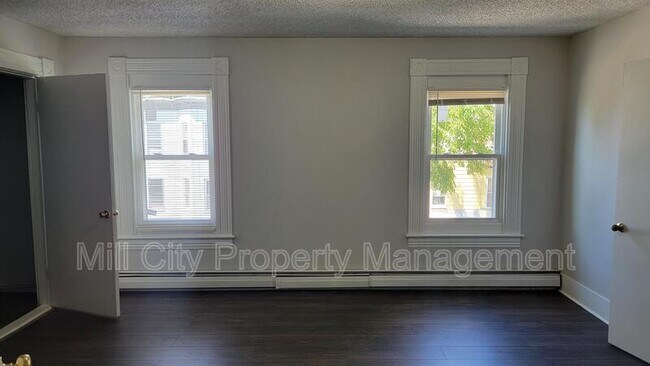 Photo - 343 Auburn St