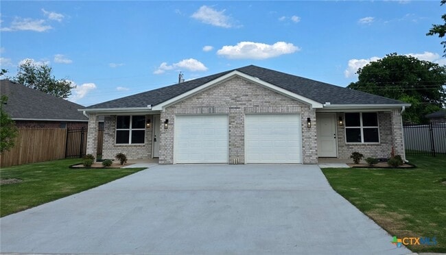 Building Photo - 503 Bonnie Dr