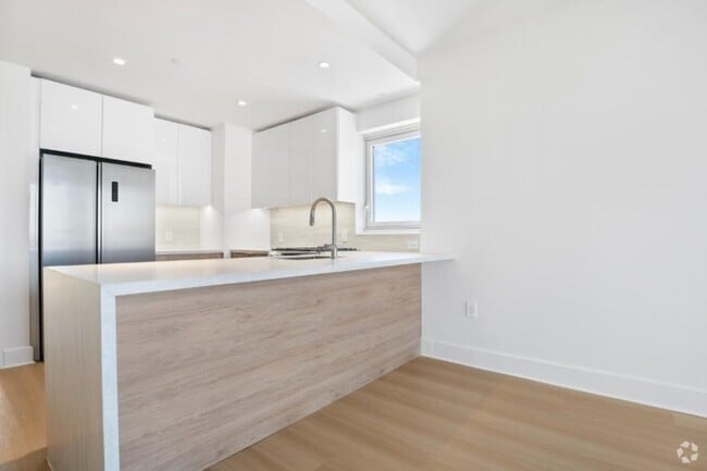 Building Photo - 1 bedroom in Brooklyn NY 11217 Unit PHG Rental