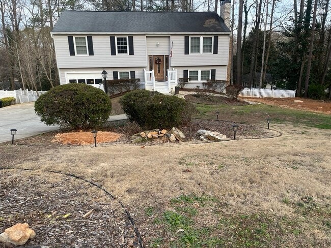 Photo - 210 Pinehurst Ln