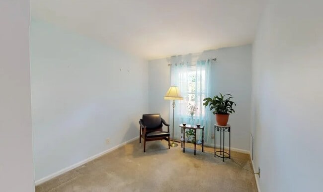 Photo - 112 Camelot Dr