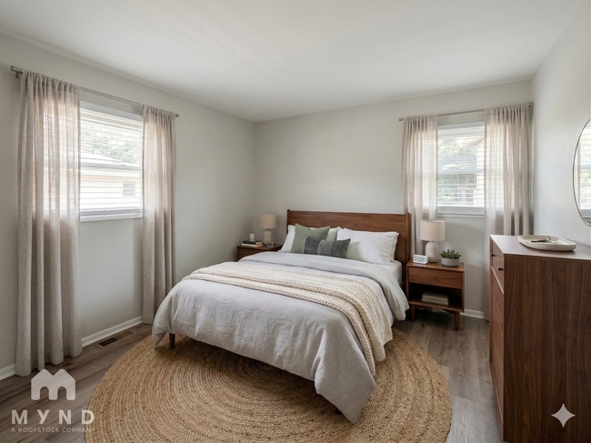 Photo - 4035 Breton St