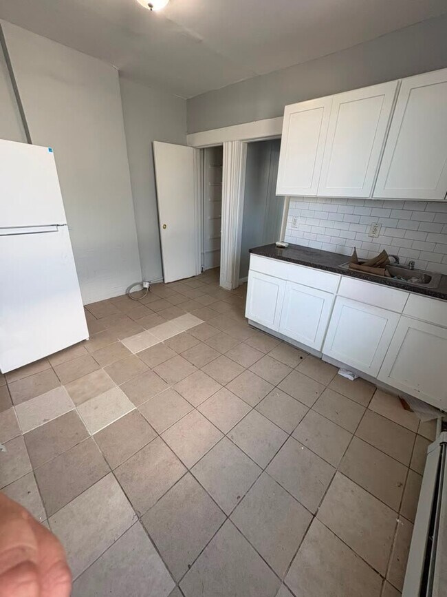 Photo - 105 Maple St Unidad 3W
