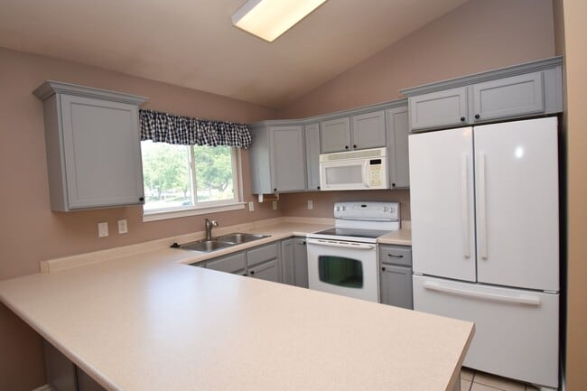 Photo - Amazing 3 Bedroom 2.5 Bathroom in SLC!!!