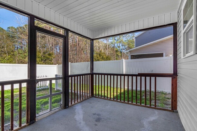 Photo - 228 Caldwell Loop