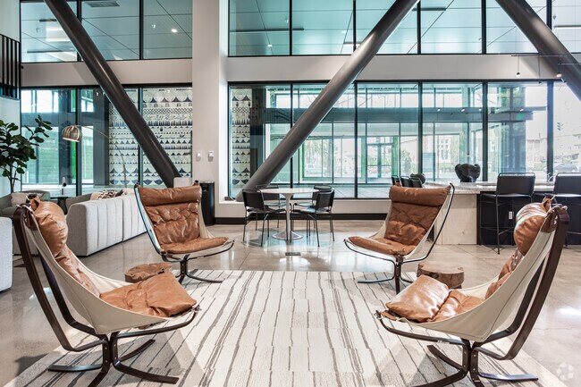 Co-Working Lounge