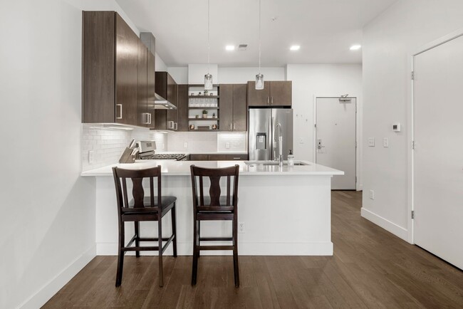 Photo - 1898 S Bannock St Unidad 103