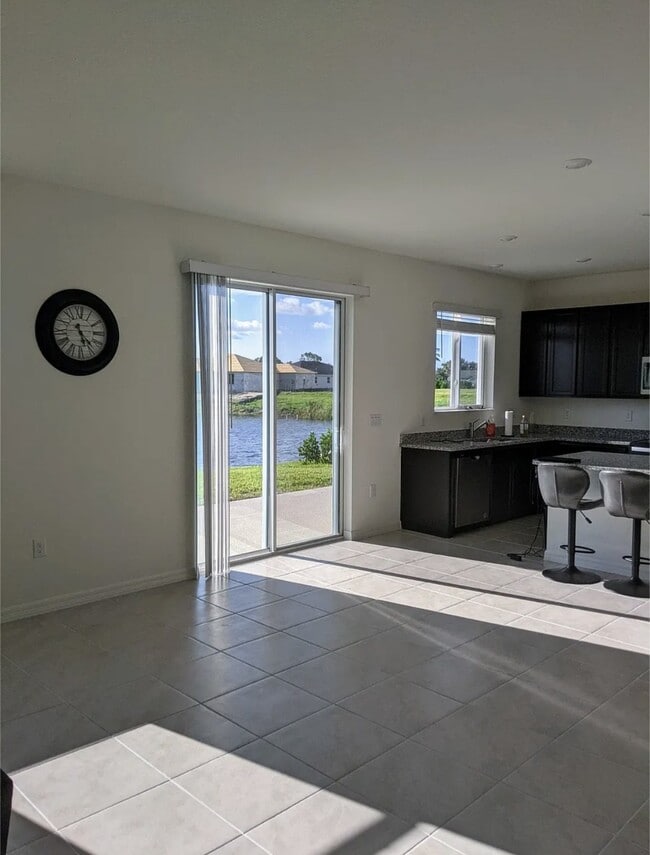 6509 Estero Bay Dr