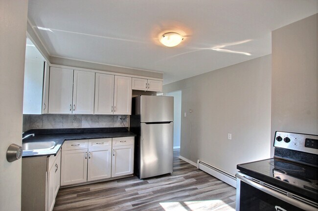 Photo - 71 8 St Unit 71