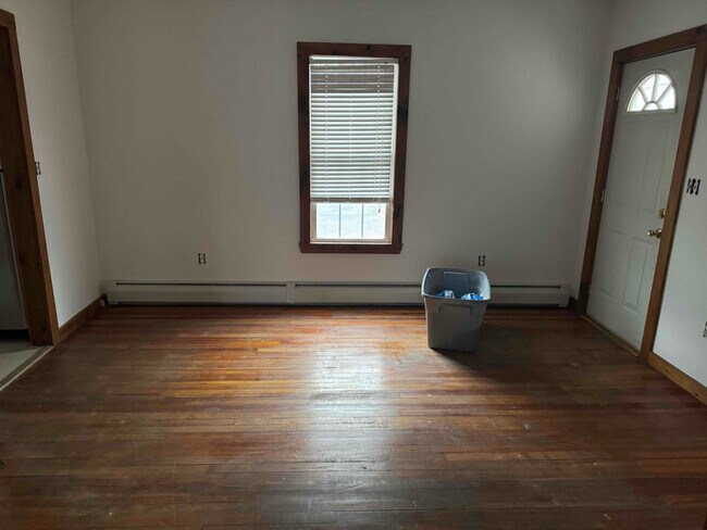 Photo - 138 Main St Unidad floor 1