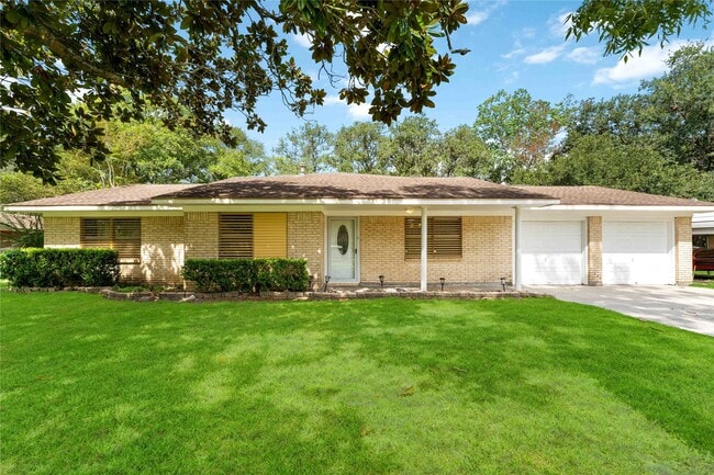 Photo - 5618 Avenue M 1/2