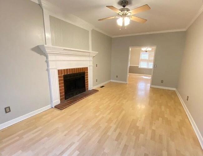 Photo - 261 Conrad Cir