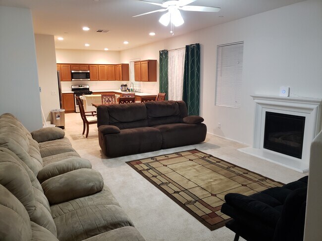 open floor plan - 3560 Mount Whitney Ave