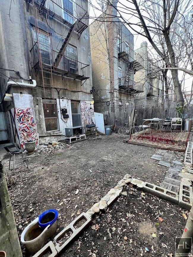 Photo - 3BR 1BA Massive Backyard w/ Performance Stage Unit 1