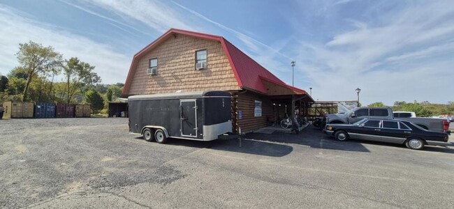 Photo - 95 Presidents St