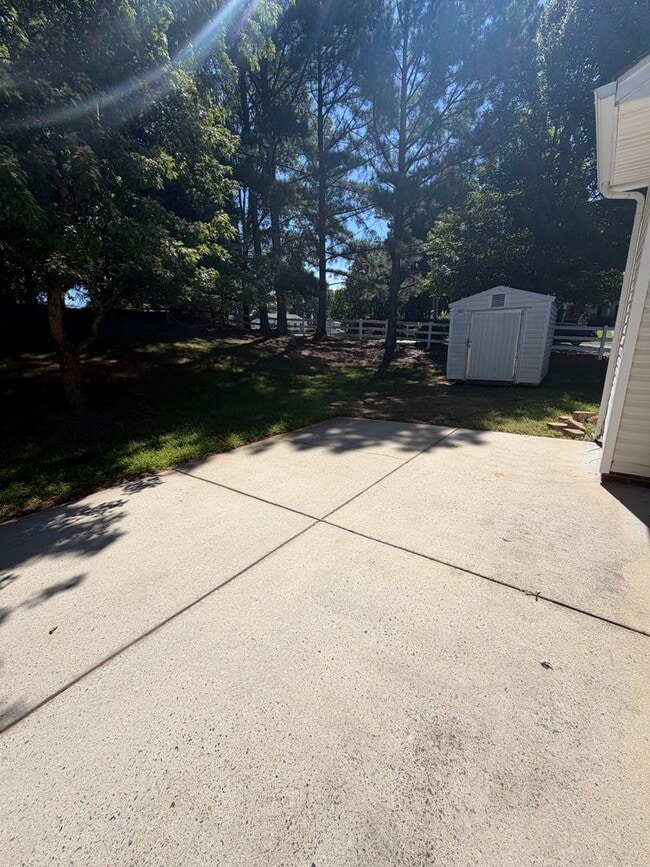 Photo - 5704 Kemp Mundy Ln