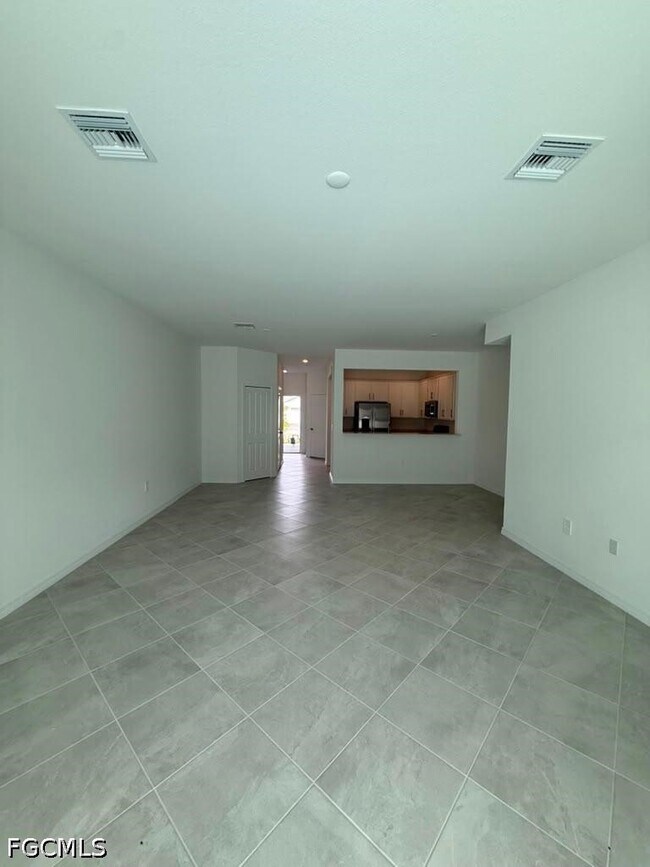 15031 White Pearl Rd
