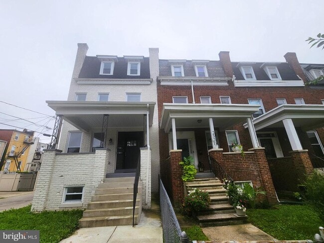 Building Photo - 2323 Whittier Ave Rental