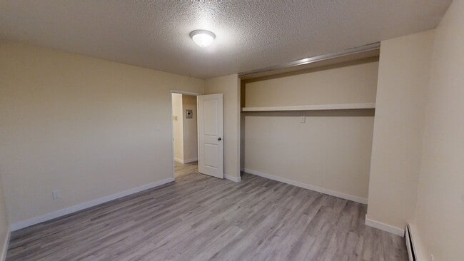 Photo - 9515-9100 100 Ave. Unit 302