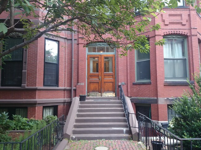 Photo - 178 Marlborough St Unidad 4