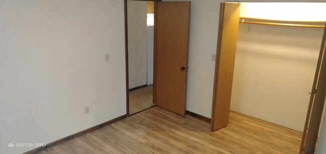 Bedroom #1 - 404 Kit Blvd