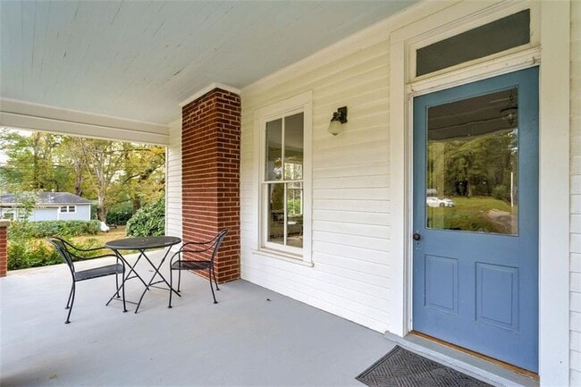 Photo - 1987 Knight Ct SE