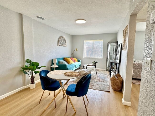 Photo - 2511 Hampton Ave Unit 2D