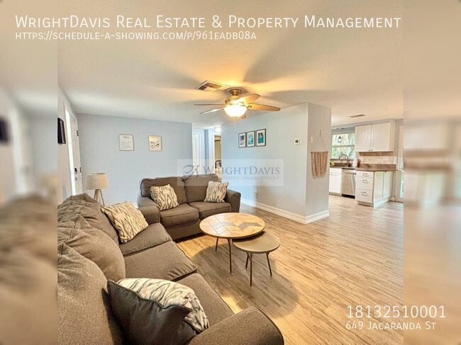 Photo - 649 Jacaranda St