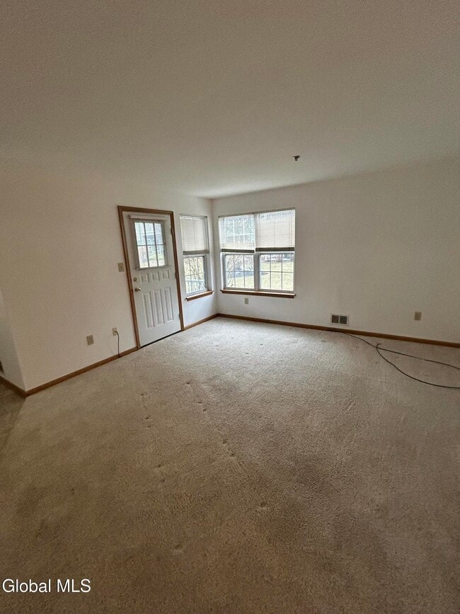 Photo - 55 Elderberry Ct