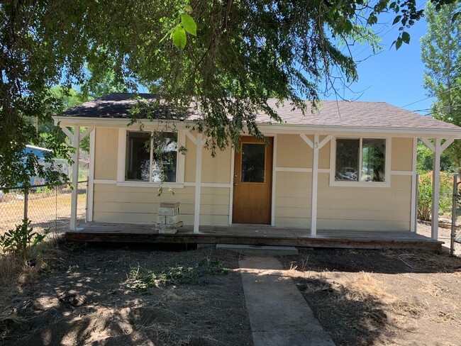 1 bedroom home for rent in Elko - 1 bedroom home for rent in Elko