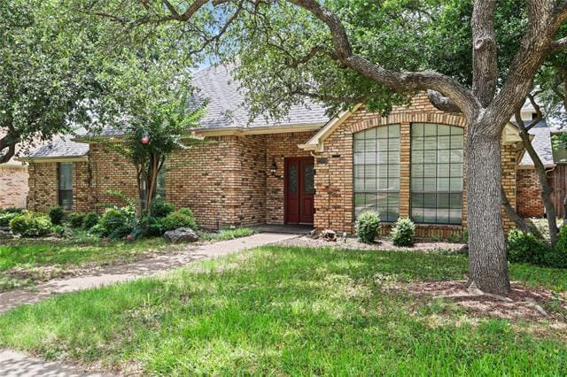 Photo - 2709 Devonshire Dr