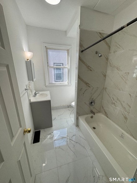 Photo - 107 Fremont St