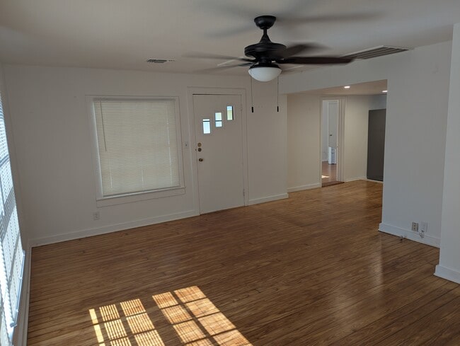 Photo - 1114 Fairmount Ave