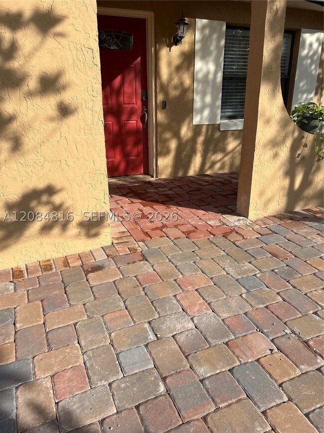 Building Photo - 1829 Matterhorn Dr
