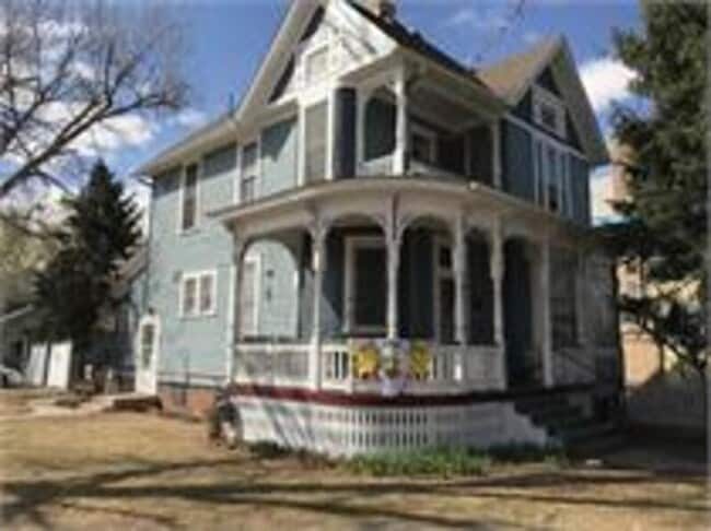 Building Photo - 1329 11th Ave