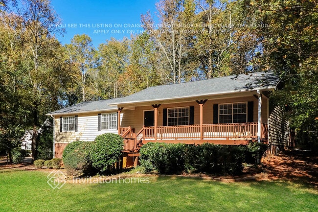 Photo - 3345 Holliglen Dr