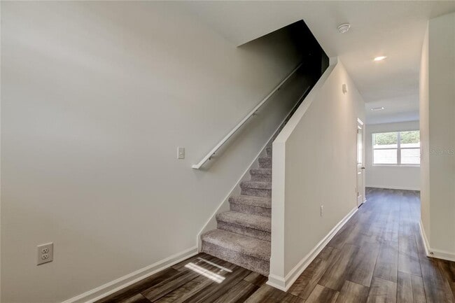 Photo - 11925 Sylvia St