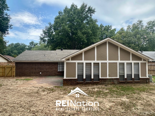 Photo - NEWLY RENOVATED! Massive 4BR/2BA Bartlett Stunner | Hardwoods & Fireplace!