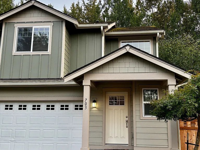 703 Kodiak Ln