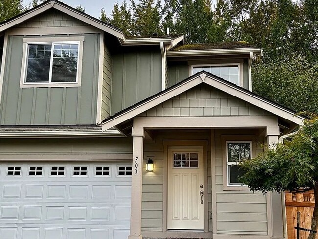 Building Photo - 703 Kodiak Ln