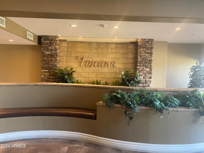 5350 E Deer Valley Dr Unit 1431