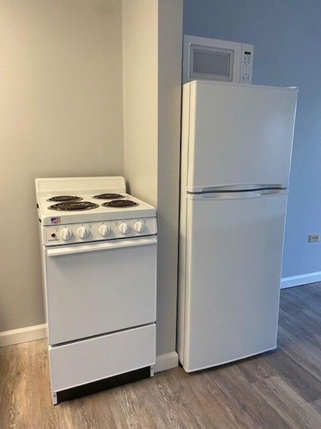 Photo - Studio Apartment in Hollister Unit 5