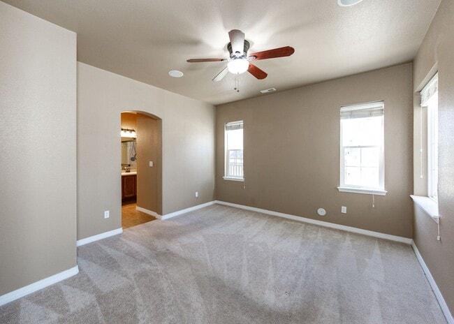 Photo - Westside 3 Bed Townhouse in Gold Hill Mesa