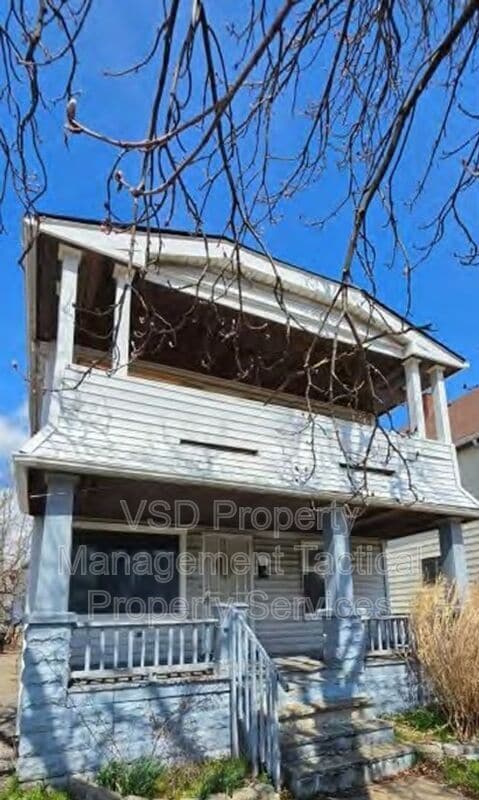 Building Photo - 11429 Lardet Ave Unit Up
