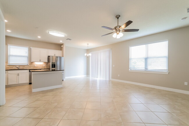 Photo - 1761 Cayman Cove Cir