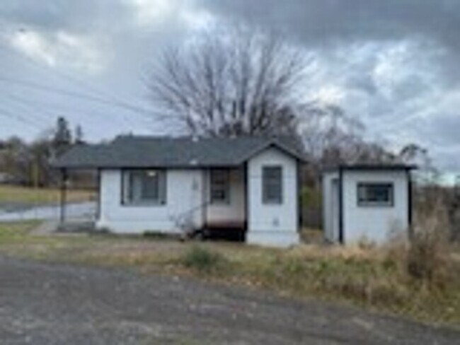 Photo - Charming 2 Bedroom Home on Corner Lot